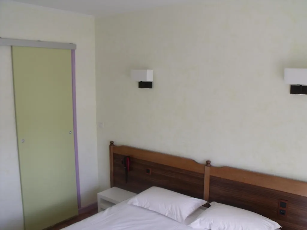 Hôtel Relais Du Soleil à Chabeuil Hotel