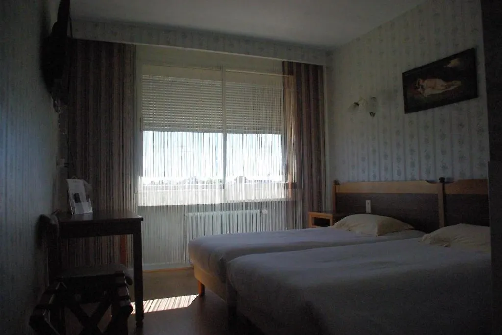 Hôtel Relais Du Soleil à Chabeuil Hotel